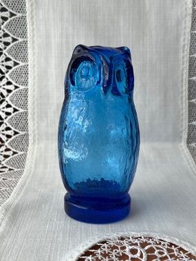 Vintage Pilgrim Art Glass Cobalt Blue Owl – MCM – Rare Waffle Base